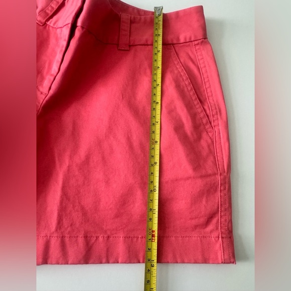 Vineyard Vines Coral Women's Shorts - Picture 9 of 11